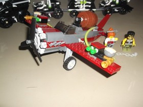 LEGO MONSTER FIGHTERS THE GHOST TRAIN GLOW IN THE DARK SET #9467 FROM 2012