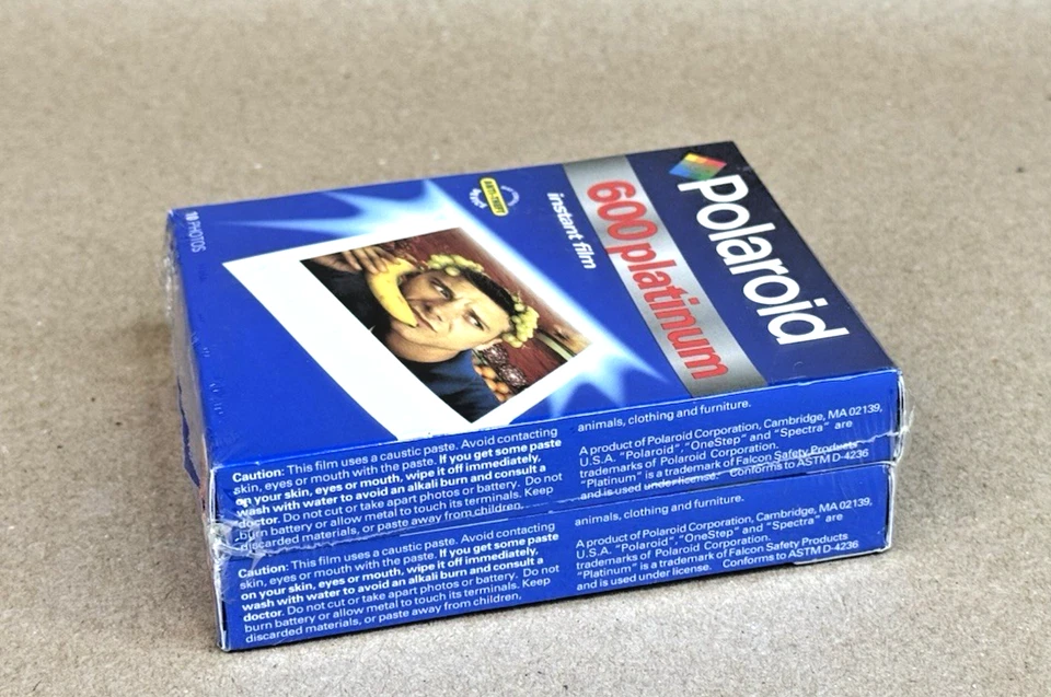 Polaroid 600 Platinum Instant Film. Two (2) Pack Of 10 Sealed ***EXPIRED 12/00 - Image 3 of 4