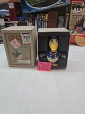 NIB - 60080 Disney's Donald Duck Retro Tin Toy Collection Schylling wind up