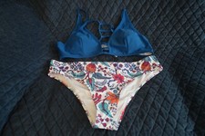  6 - NWT Kamoni Bikini, Strappy Top, Floral/Blue XL