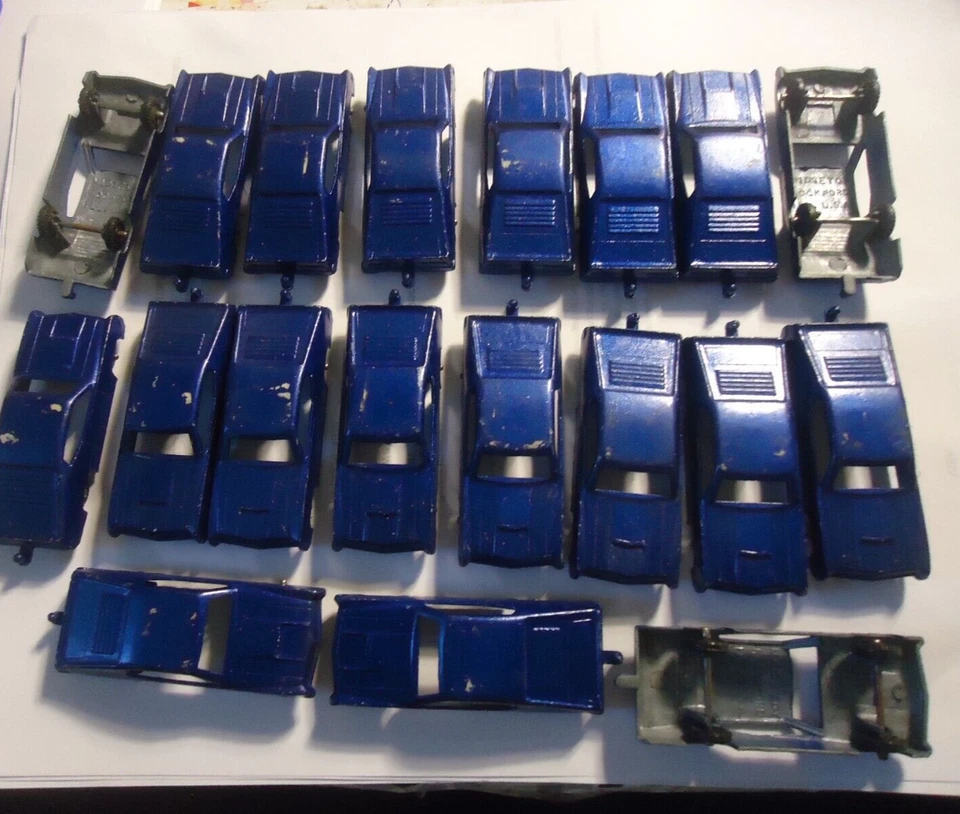 1-Vintage Diecast Midgetoy Ford Torino Blue Rockford IL. USA Foto 2 de 4