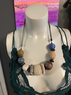 ' NEXT' DESIGN CHUNKY BEADED NECKLACE Mix Media Wicker Wood Crochet