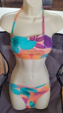 NEW WITH TAG CUPSHE BATHING SUIT SIZE XS BIKINI Floral Print