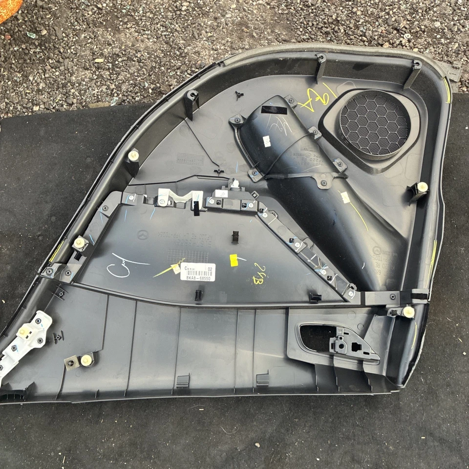 14-16 MAZDA 3 ХЭТЧБЕК ЗАДНИЙ ЛЕВЫЙ СО СТОРОНЫ ВОДИТЕЛЯ ВНУТРЕННЯЯ КРЫШКА ДВЕРИ ПАНЕЛЬ OEM #60 - Изображение 2 из 2