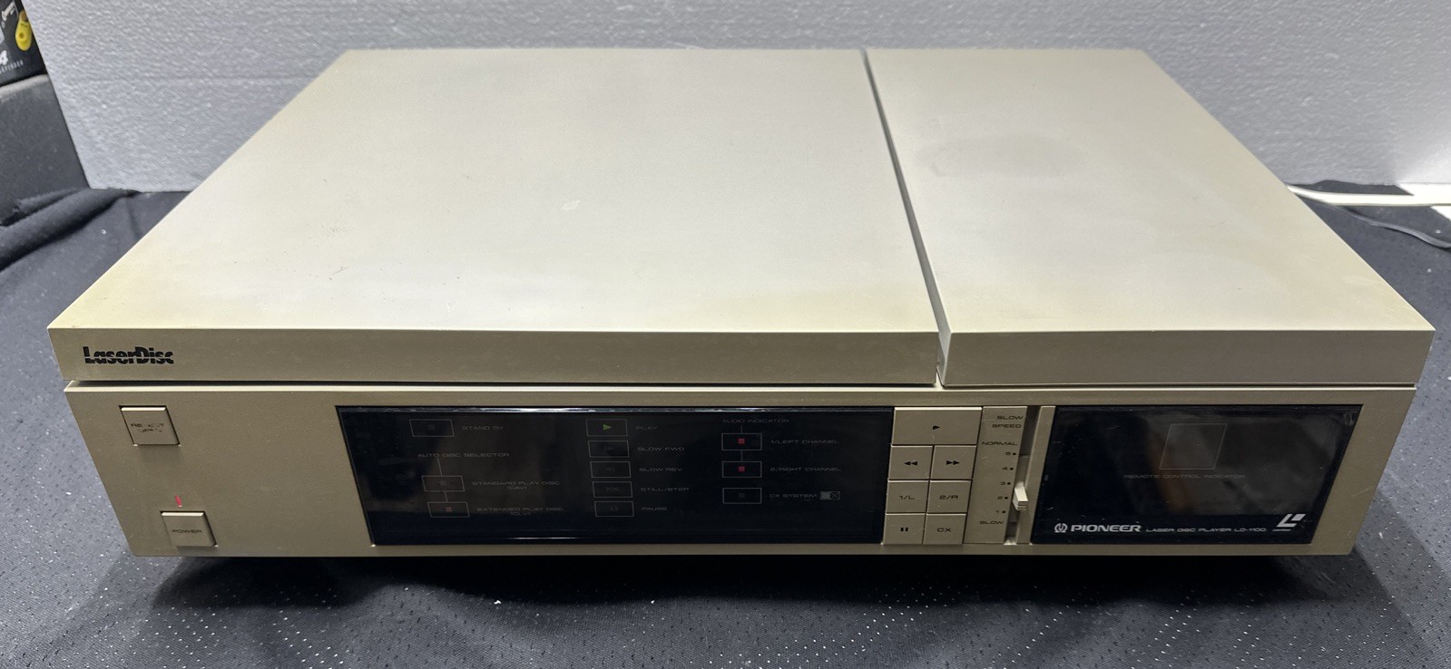 Pioneer LD-1100 Laser Disc Video Player Tested Working