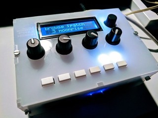 Mutable Instruments Shruthi 4 pole mission 2011 White eurorack Synthesizer
