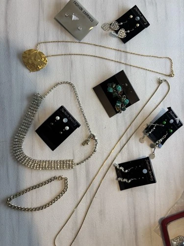 Vintage Style Costume Jewelry Lot Necklaces Earrings Bracelet Rhinestone