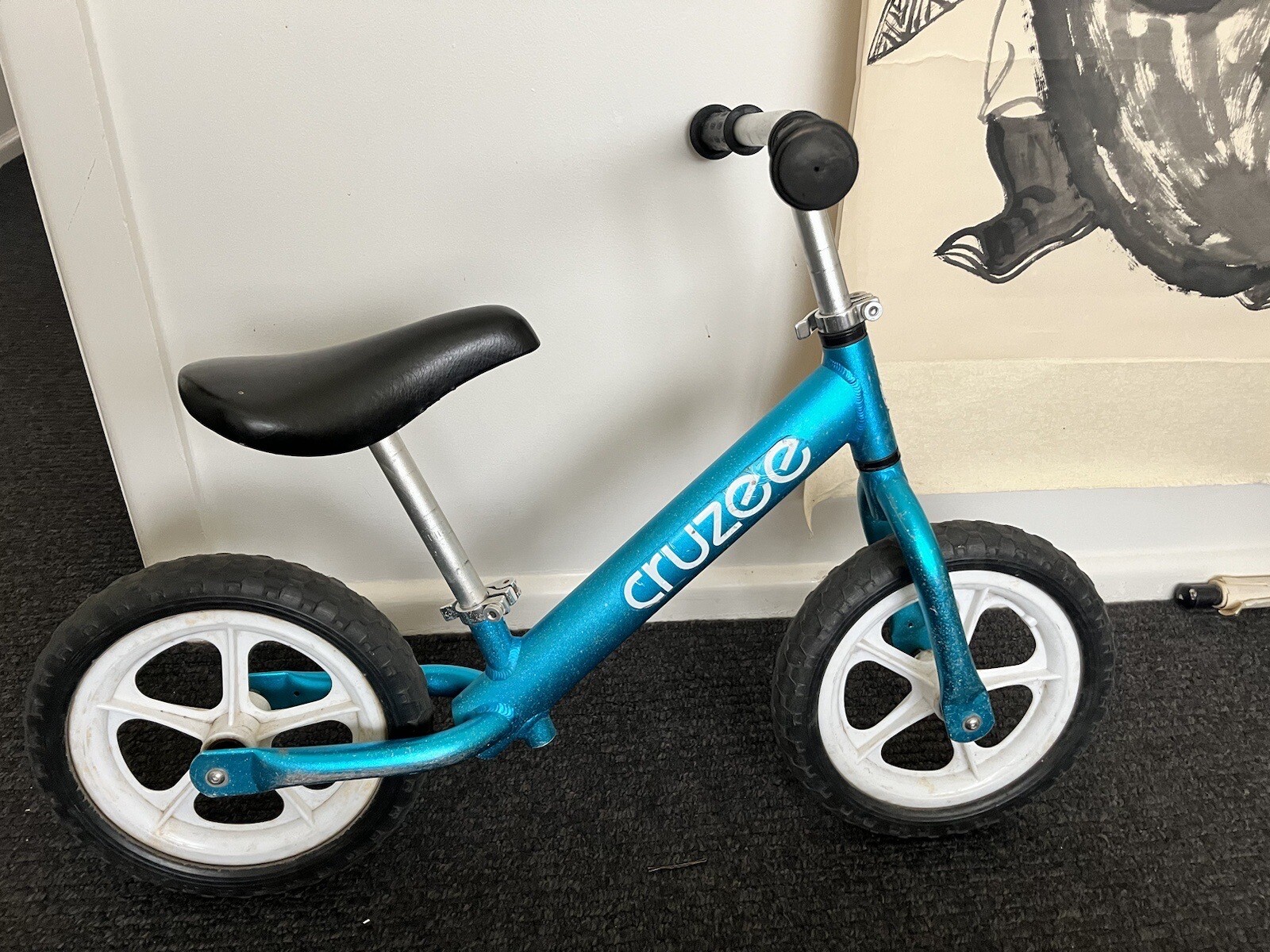 Cruzee UltraLite 12 inch Balance Bike Blue USED Fair Condition eBay