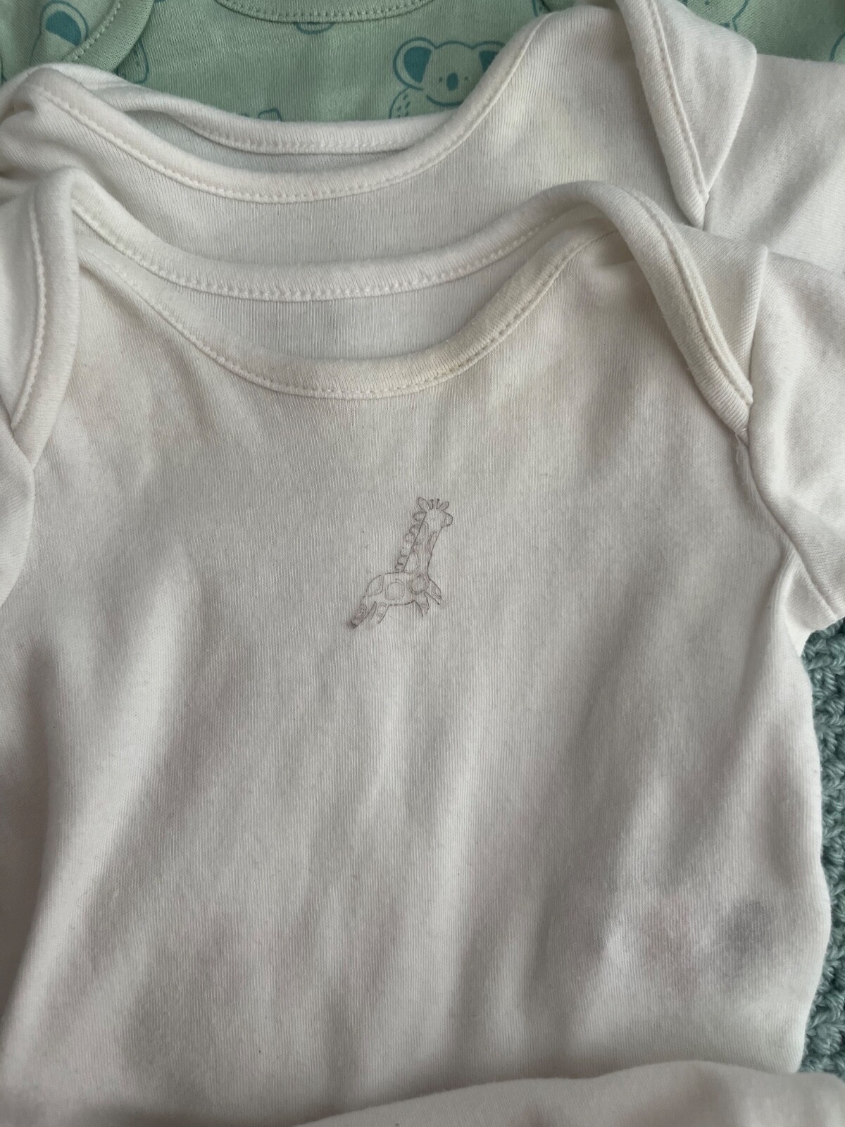 Mothercare 3 Sleepsuits , 4 matching Bodysuits Vests Bundle 1-3 months 14.5lbs