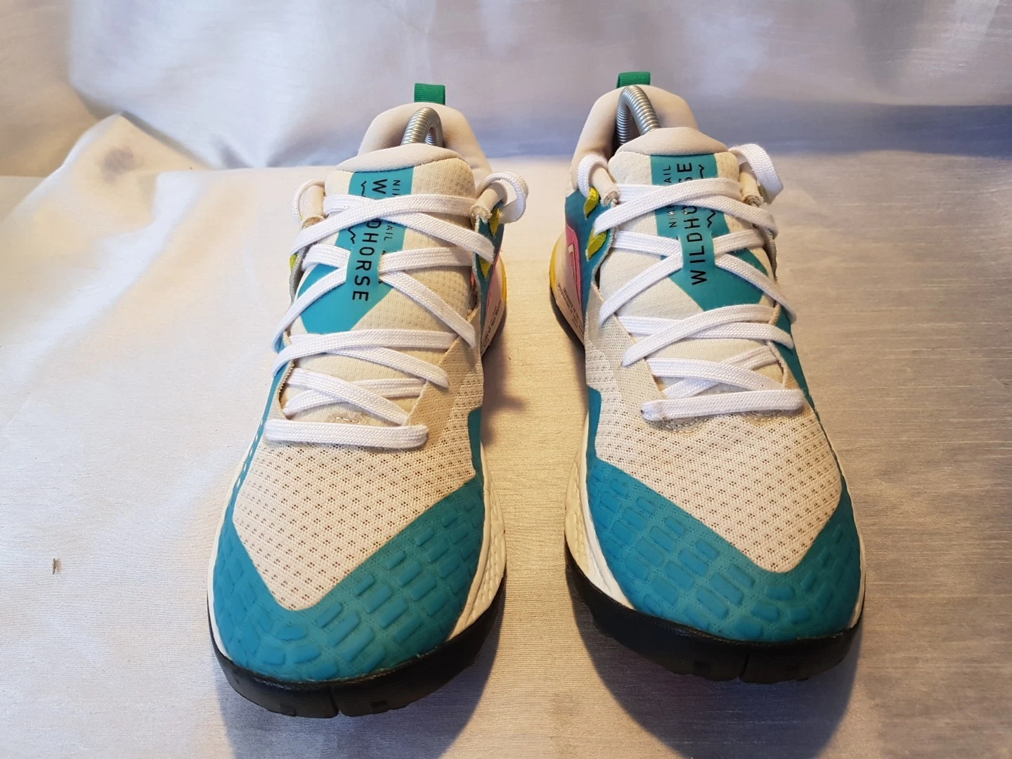 Nike Air Zoom Wildhorse 5 AQ2222-100 Running Shoes Sneaker Womens Sz 10
Opens in a new window or tab
