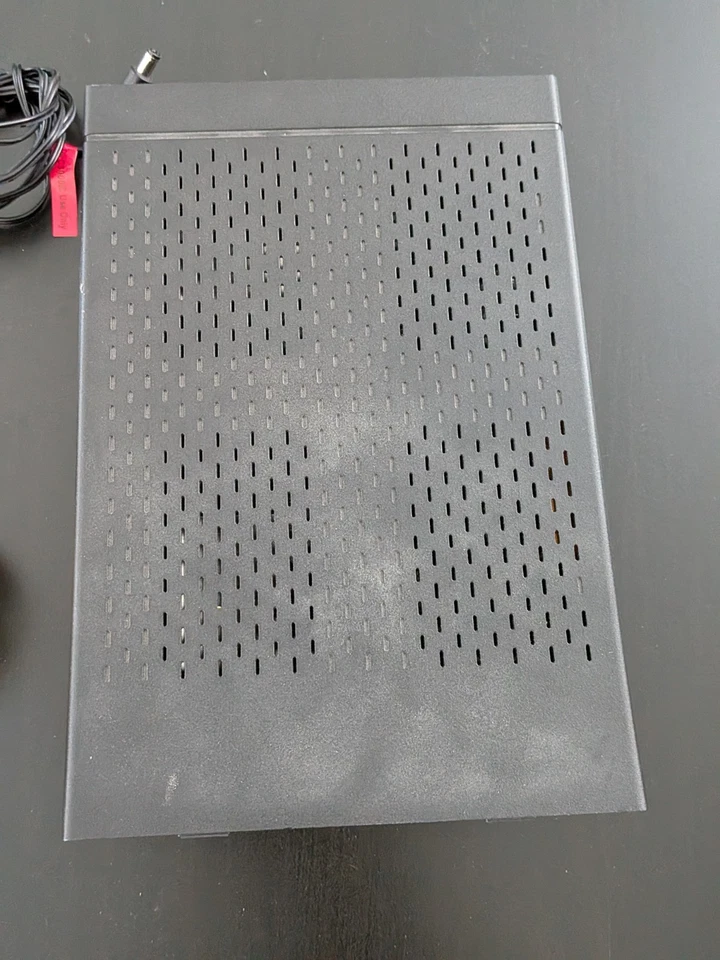 CenturyLink ZyXEL C3000Z DSL Modem Wireless Router w/ AC Adapter - Image 3 of 4