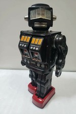 Vintage Horikawa Battery Operated Space Explorer Super Astronaut Tin Robot Good