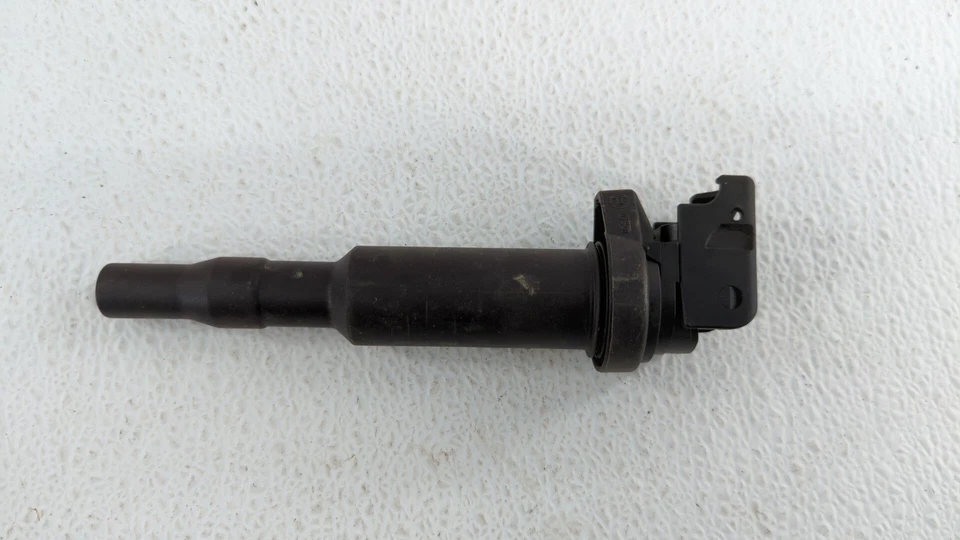 2002 Bmw 745i Ignition Coil Igniter Pack UU74C - Image 3 of 4