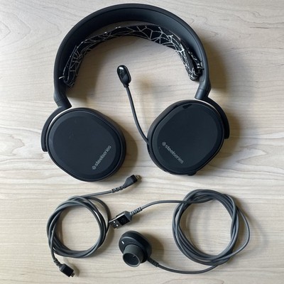 SteelSeries Arctis 5 Black Headset + Game/Chat Cable SC-00004 *No Ear Cushions