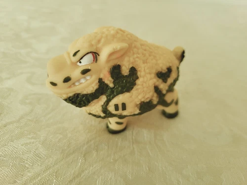 Vintage Playmates Barnyard Commandos Pilot Fluff Pendleton figure