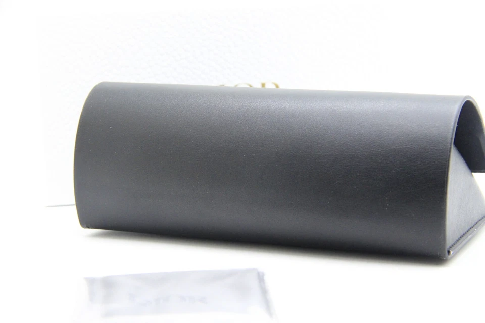 NUEVO ESTUCHE GAFAS DE SOL CHRISTIAN DIOR NEGRAS AUTÉNTICAS Foto 3 de 3