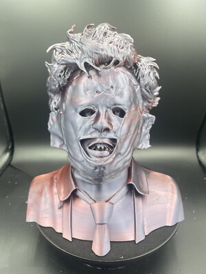 LEATHERFACE BUST!  (RED/BLACK)