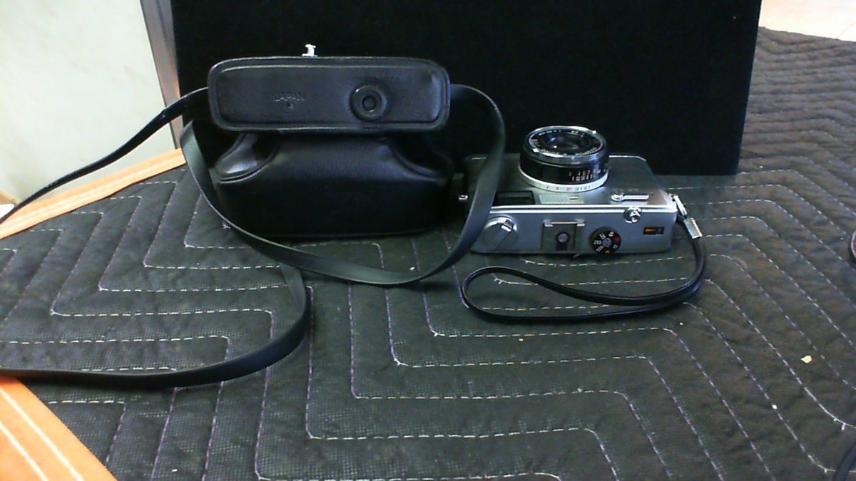 Olympus 35 RC 35mm Rangefinder Film Camera Body Only for