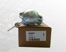 1PCS New Siemens QAE3075.016 Temperature Sensor In Box Brand