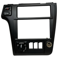 2001-2004 Nissan Pathfinder Radio Bezel Center Dash Trim Panel 4x4 Switch Blem 2001-2004 Nissan Pathfinder Radio Bezel Center Dash Trim Panel 4x4 Switch Blem