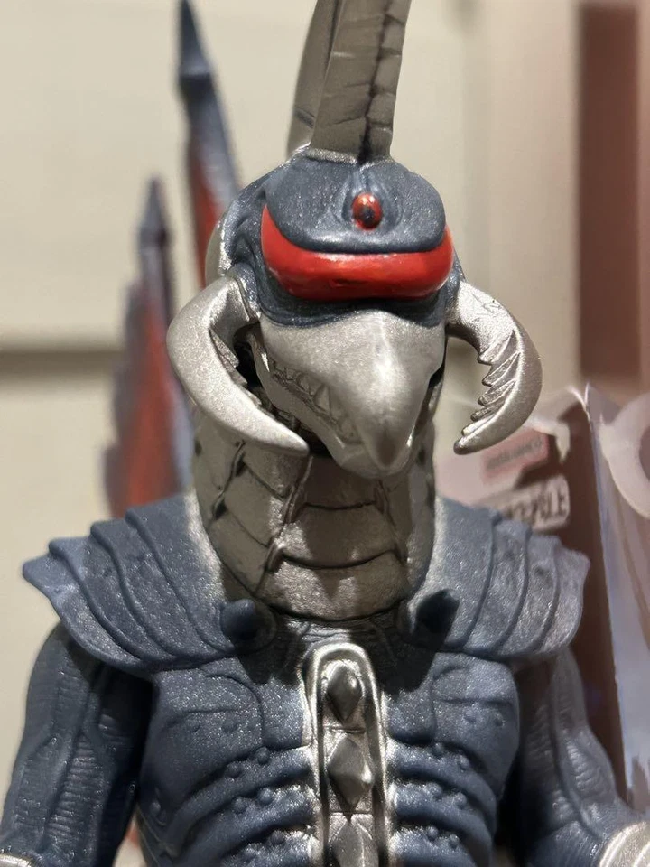 2025 Movie Monster 7" Chainsaw Gigan 2004 Figure Godzilla Final Wars Bandai New - Image 3 of 4