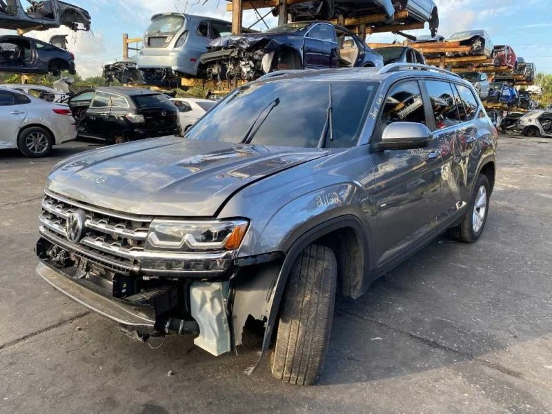 Actuador de cerradura de puerta pasajero delantero derecho 2018 2019 18 19 Volkswagen Atlas Foto 3 de 4