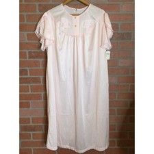 Vintage Womens Pink Night Gown XL Flutter Sleeve Lace Trim Dead stock Feminine