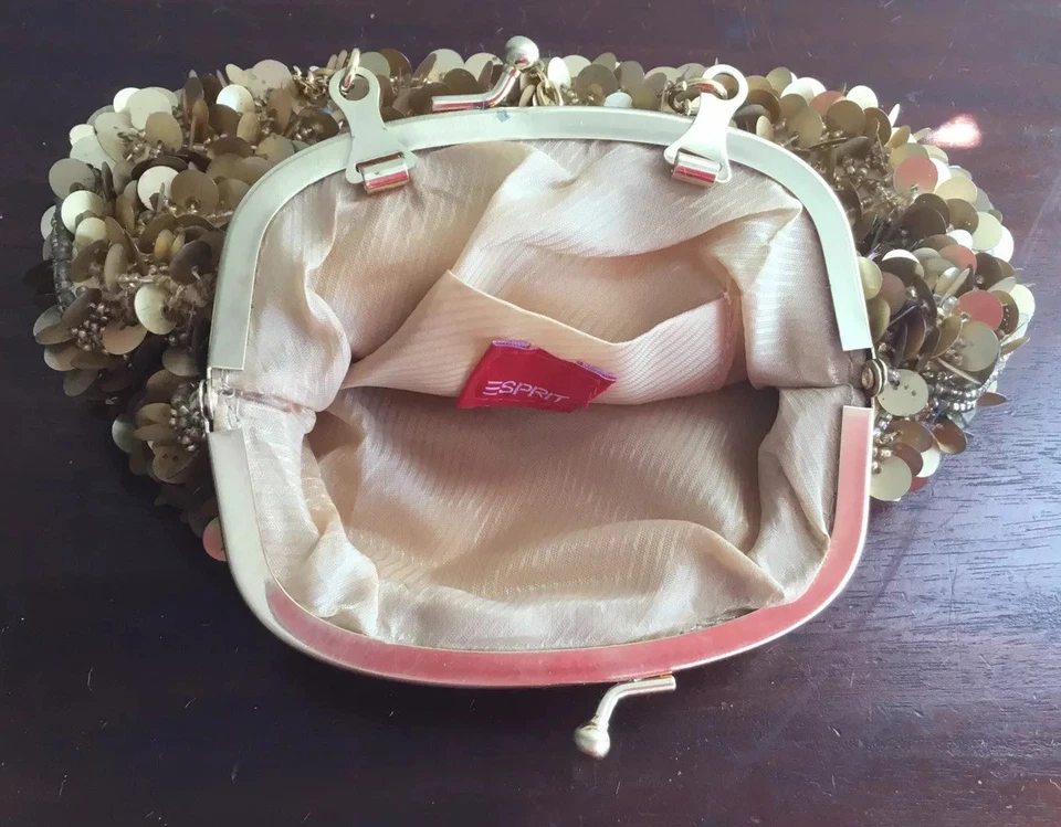 Precioso bolso Esprit dorado con lentejuelas nunca usado Foto 3 de 4