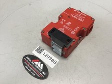 ALLEN BRADLEY Guard Locking Switch TLSZL-GD2 Used #129388