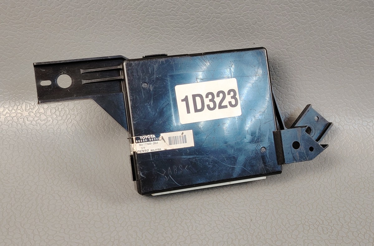 あいり　0326 2006-2007 Toyota Camry V40 2.4L GCC HVAC Control Module AC