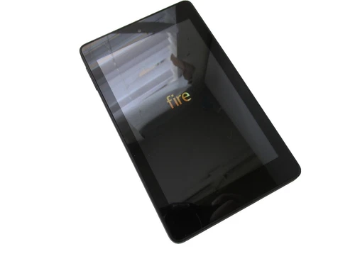 Amazon Fire HD 6 (4th Generation) Less Than 7 in Screen Tablets