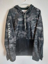 Simms Fishing Products, Hoodie in Camo Print, Size XL, Excellent Condition
