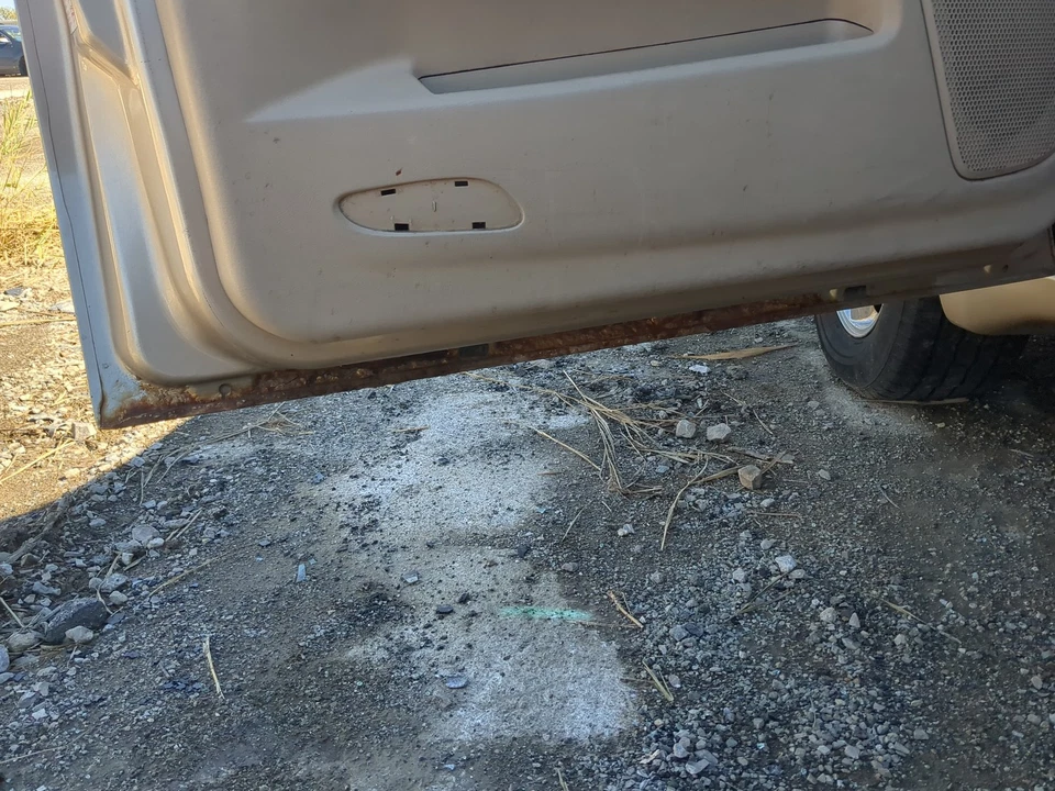 2004-2009 Gmc Envoy Driver Front Door Oem L36P1 Foto 2 de 2