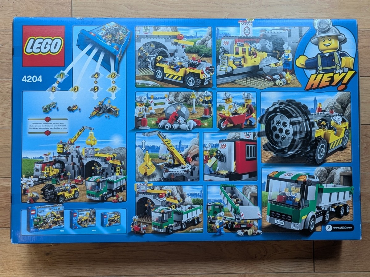 New LEGO City 4204 The Mine SET - 748 pcs age 6-12 SEALED Retired 
