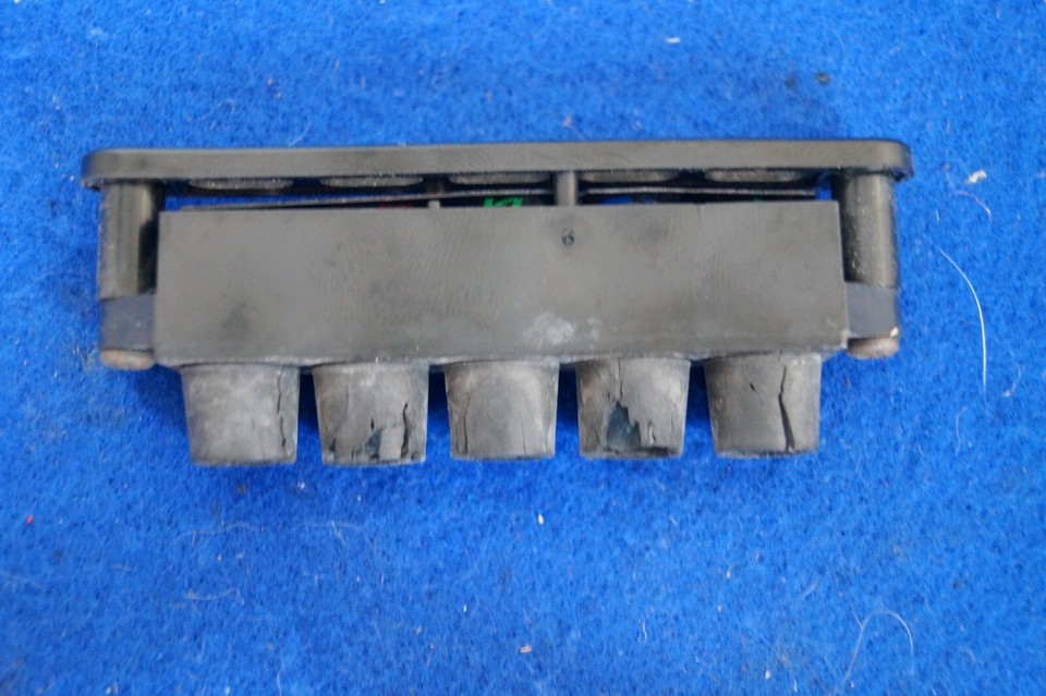 Genuine Harley Dyna Sportster 1200 883 Speedometer Harness Lamp Sensor