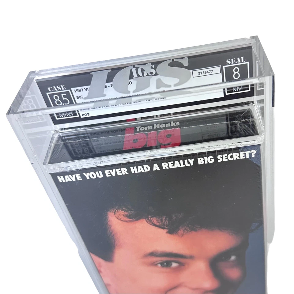 New BIG Factory Sealed IGS 8.5/8 Graded VHS Tape Tom Hanks Foto 3 de 4