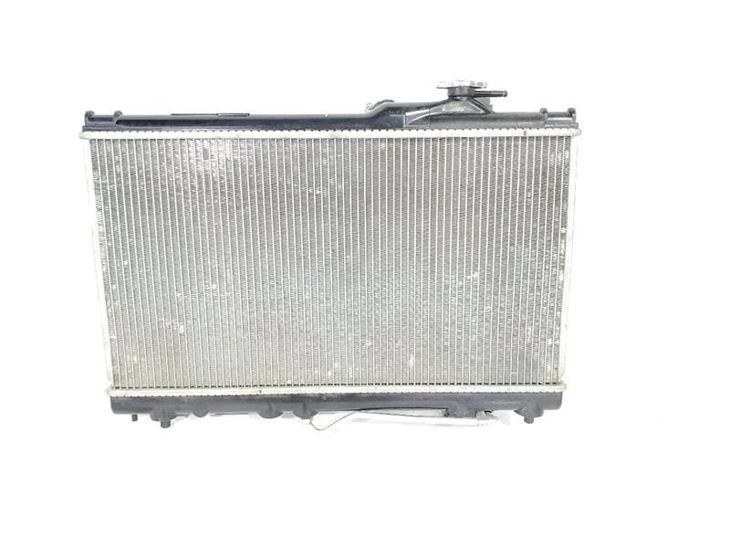 Radiador 2.2L 5SFE Automático OEM 1994 1995 1996 1997 Toyota Celica  Foto 2 de 4