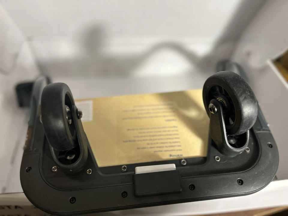 UPPAbaby PiggyBack Ride-Along Board for Vista strollers - Image 4 of 4