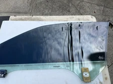 07-13 BMW E92 E93 328 335 M3 Front Right Passenger Door Window Glass Panel OEM