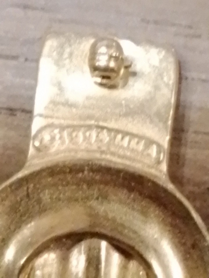 Vintage Goldton MMA Messing Seil Knoten Brosche Met Metropolian Museum New York - Bild 4 von 4