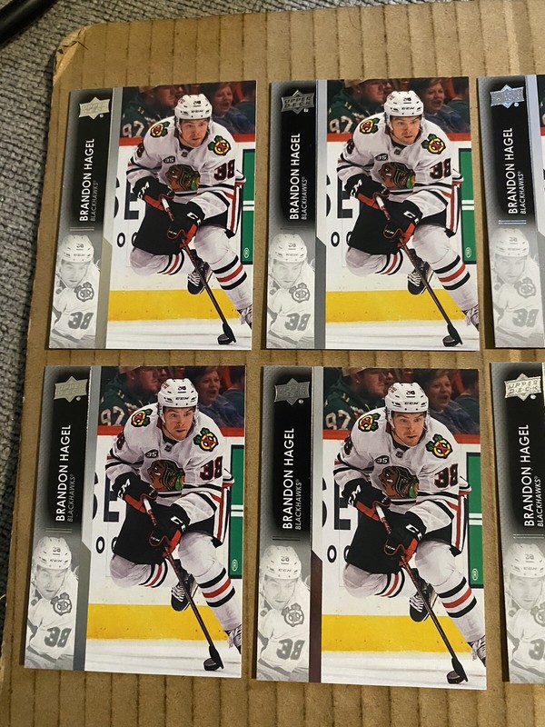 (14) Brandon Hagel Upper Deck Lot Chicago Blackhawks