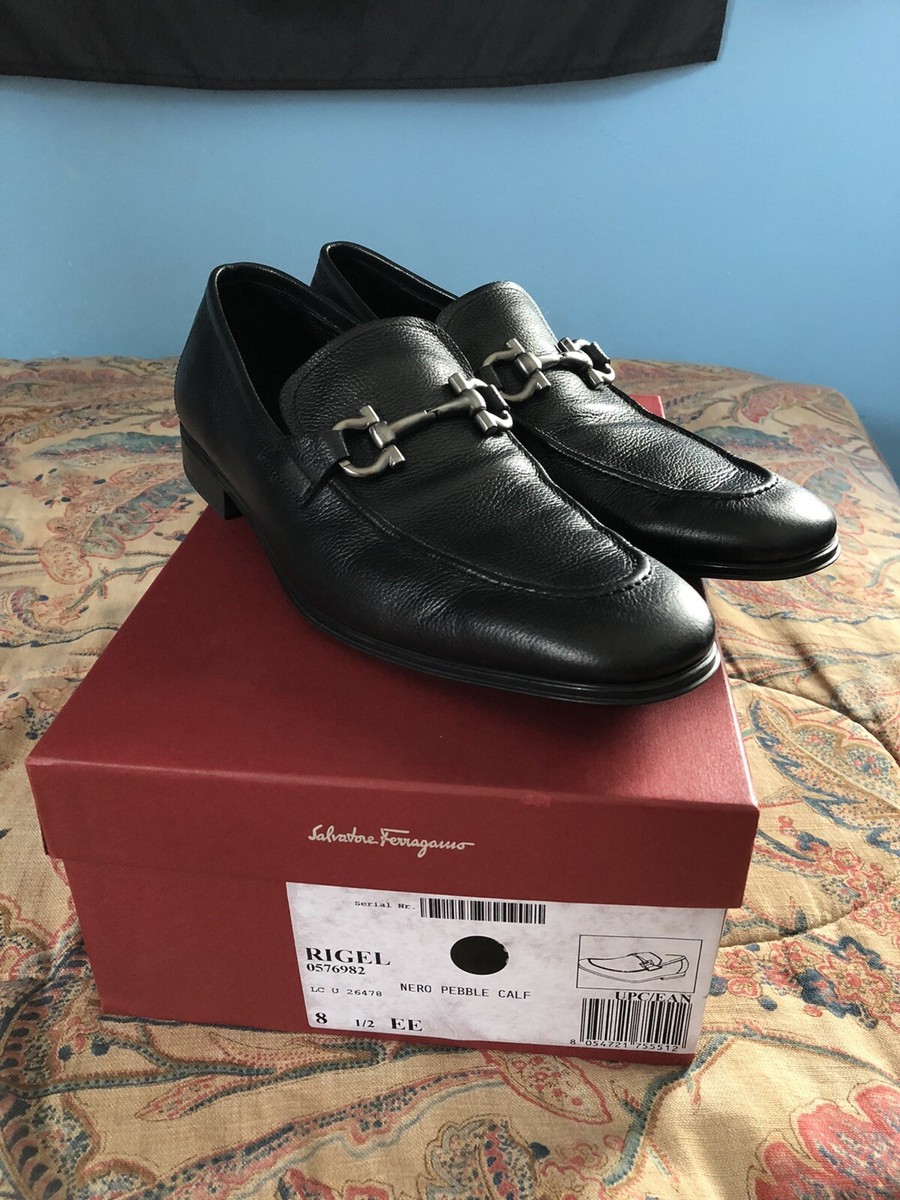 Salvatore Ferragamo Nero Pebble Calf Sz 8 1/2 | eBay Salvatore Ferragamo Nero Pebble Calf Sz 8 1/2 | eBay