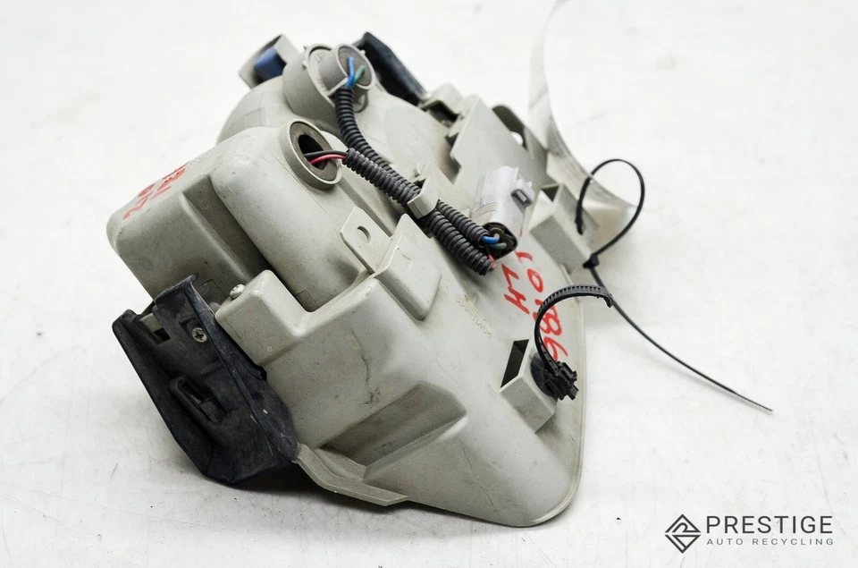 Faro antiniebla izquierdo/conductor Toyota Prius 2012-2015 OEM Foto 3 de 4