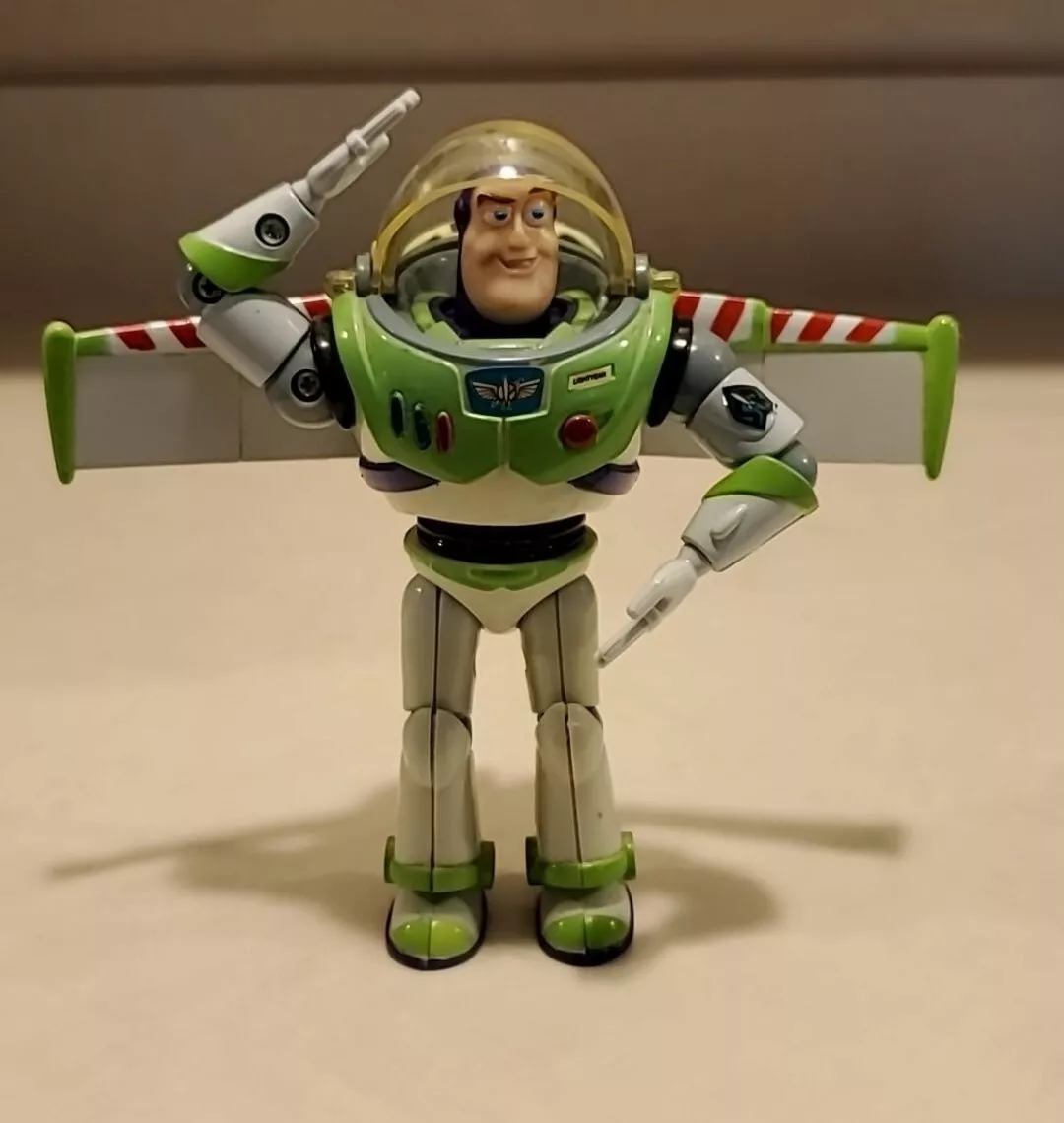Disney Toy Story Buzz Lightyear Karate Chop 5 Action Figure 1995 Thinkway