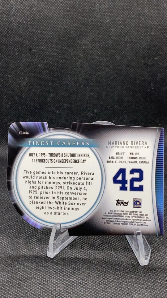 2019 Topps Finest Mariano Rivera Finest Careers Die Cut Hall Of Fame HOF FC-MR6 - Image 2 of 2