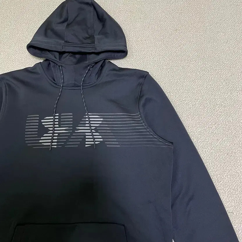 Under Armour Men's Thermal Hoodie N.2177, Size 95 M thumbnail 2