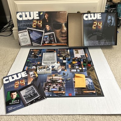 Clue 24 Edition COMPLETE With Box USAopoly 2009 TV Show Board Game CIB