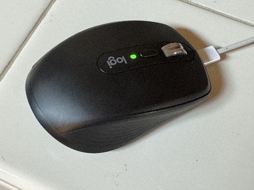 Clean excellent Logitech MX Anywhere 3 Bluetooth Mouse only - 第 6/6 張圖片