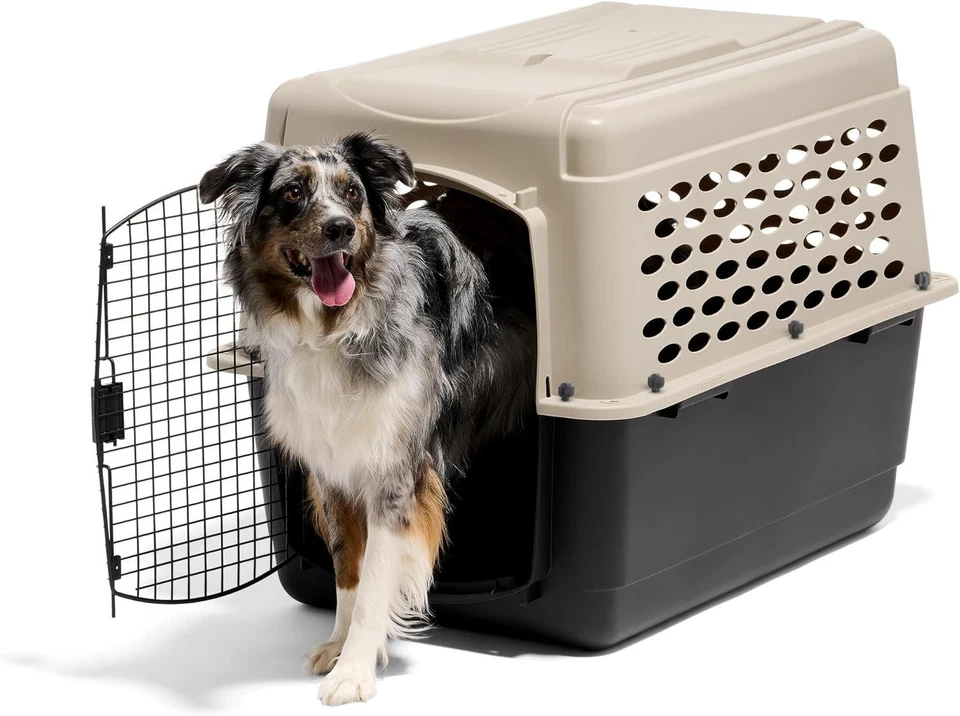 Comfortable 36-Inch Dog Kennel for Large Dogs - Easy to Clean, Airline Approved - Image 4 of 4