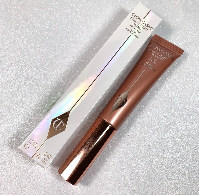 Charlotte Tilbury Beauty Light Wand High Blush~in PINKGASM~Full Size~MSRP $48
